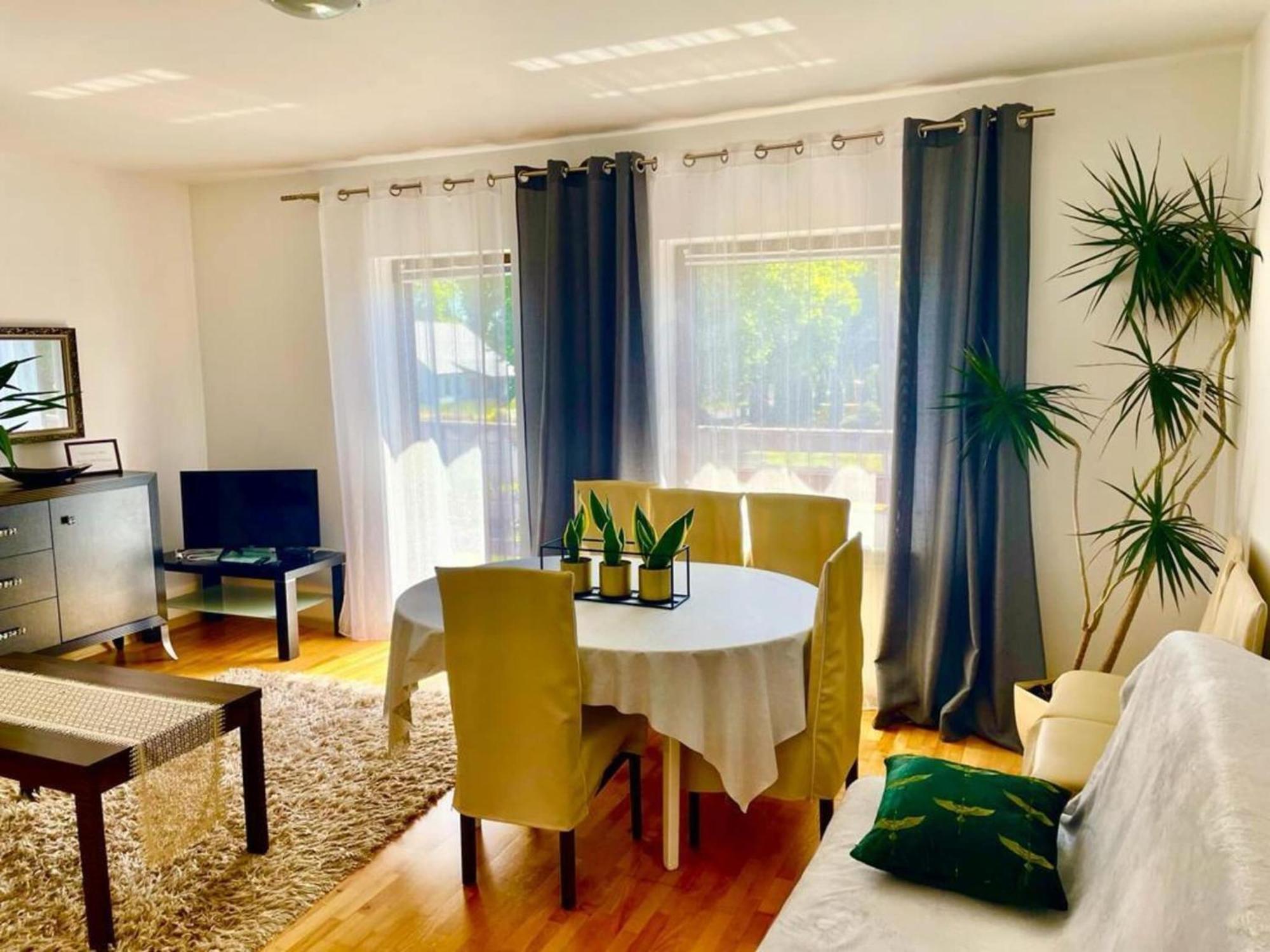Holiday Spacious Modern Flat In Dabrowa Gostyniec 外观 照片